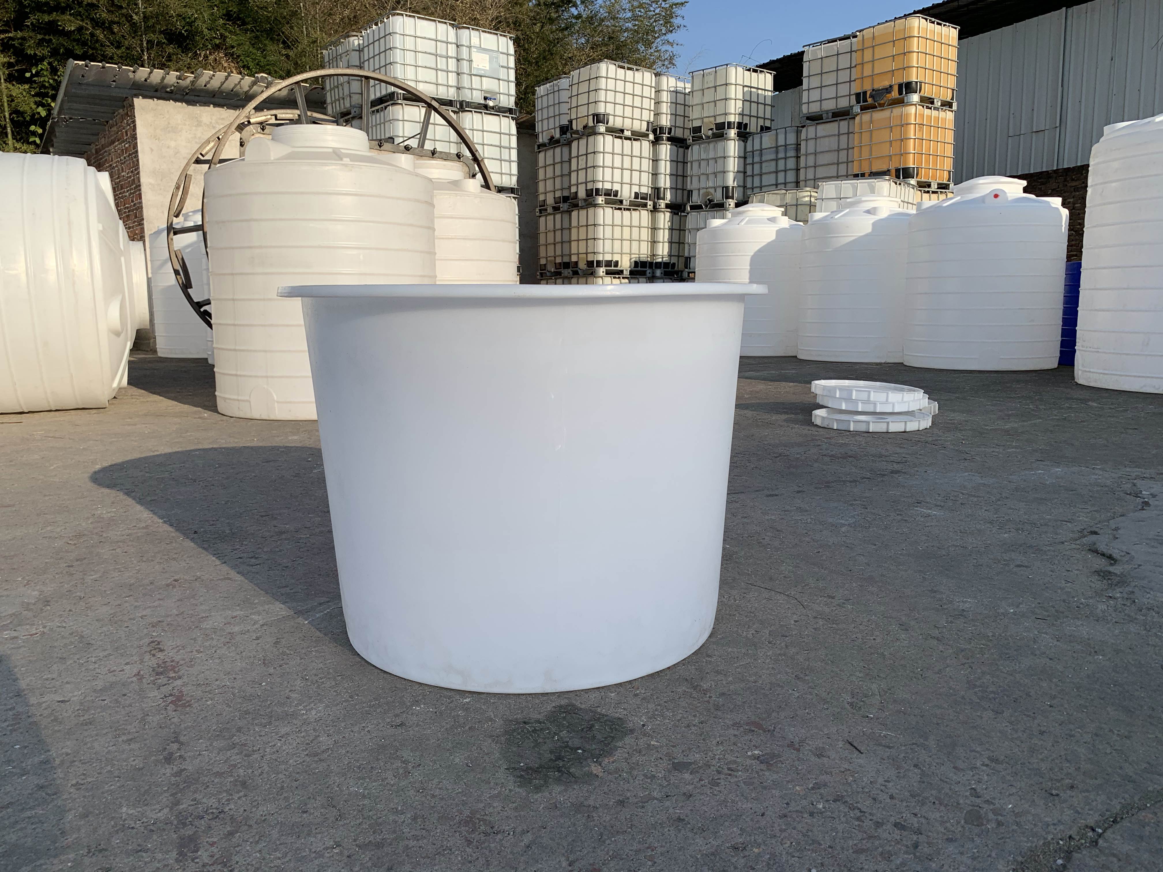 200L塑料圆桶价格_圆储桶生产厂家