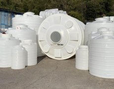 福州15吨水塔复配罐价格,大型储水罐生产厂家